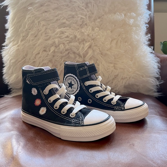 Converse Chuck Taylor High Tops - Picture 1 of 5